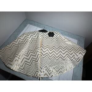 Max Studio Tree Skirt 52” Cream W/gold Polka Dots NWT